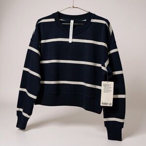 ✨ NWT Lululemon Perfectly Oversized Cropped Crew — Sold Out Colorway